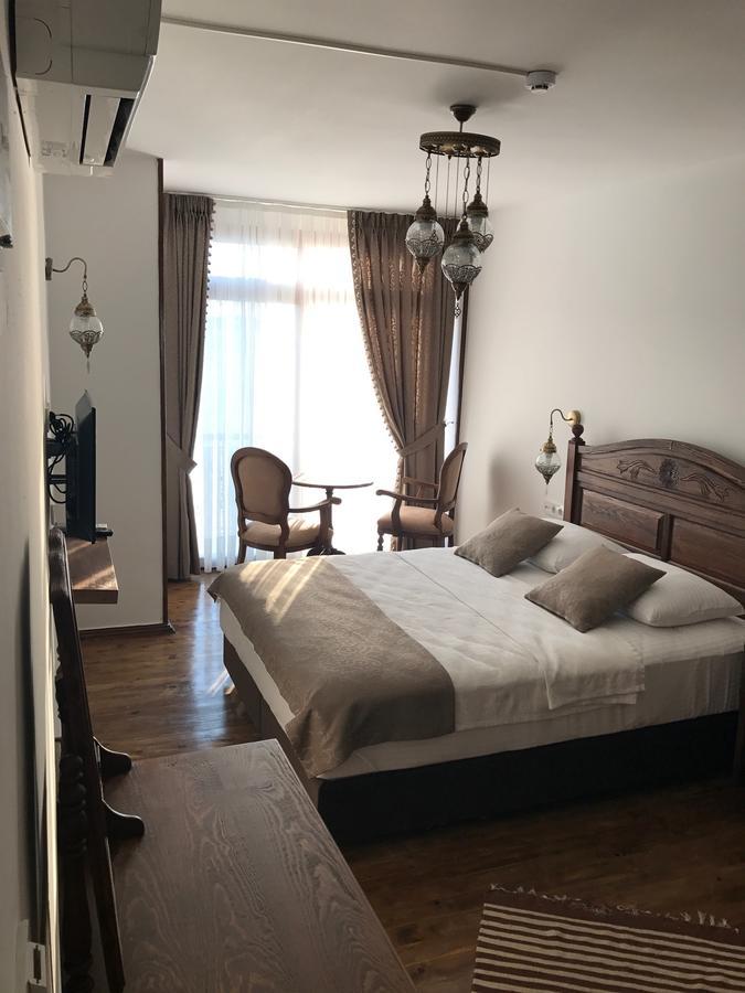 Ayshe Hotel Фоча Екстер'єр фото